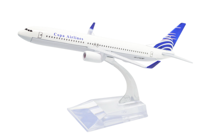 AVION A ESCALA B737
